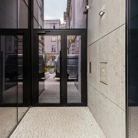 アパート Moderna Luxury With Parking In By Renters