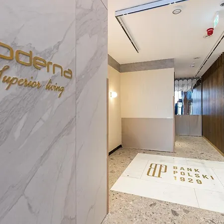 Moderna Luxury With Parking In By Renters Апартаменты