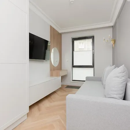 アパート Moderna Luxury With Parking In By Renters *