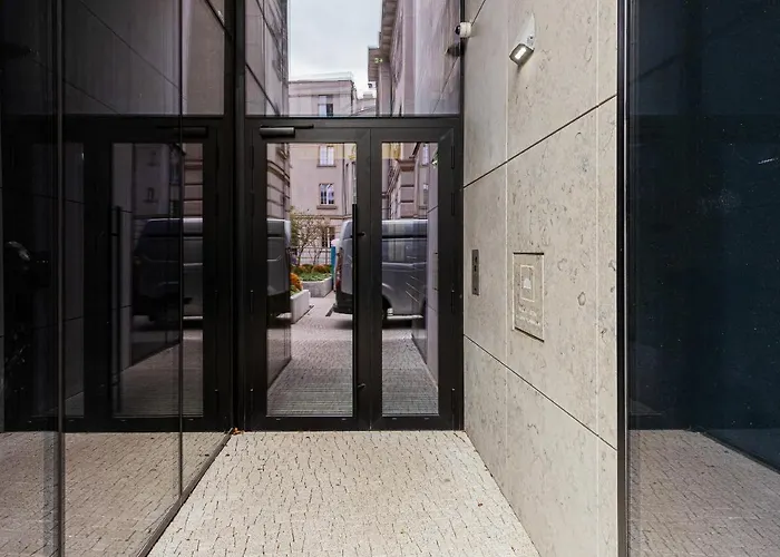 Apartament Moderna Luxury With Parking In By Renters