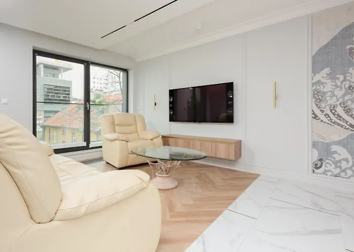 Апартаменты Moderna Luxury With Parking In By Renters *