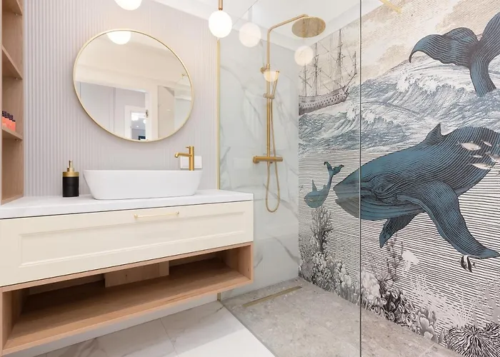 Moderna Luxury With Parking In By Renters Gdynia